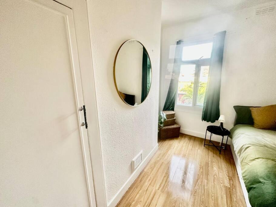 Cosy Two Bedroom Apartment,Se13 London Luaran gambar